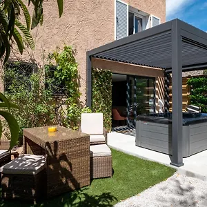 Appartement Honey Moon - Romantique Jacuzzi Et Ecran Cinema, La Ciotat