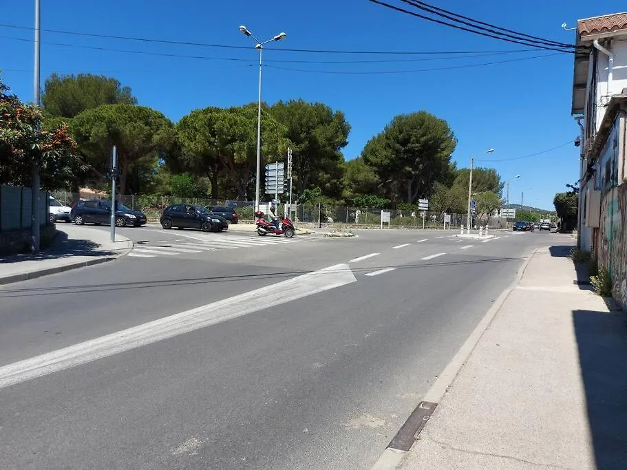 Holiday home Maisonnette Avec Terrasse Privative La Ciotat
